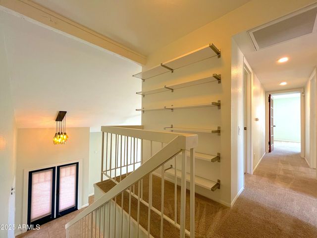 970 E Lobster Trap Lane, Tempe, AZ 85283