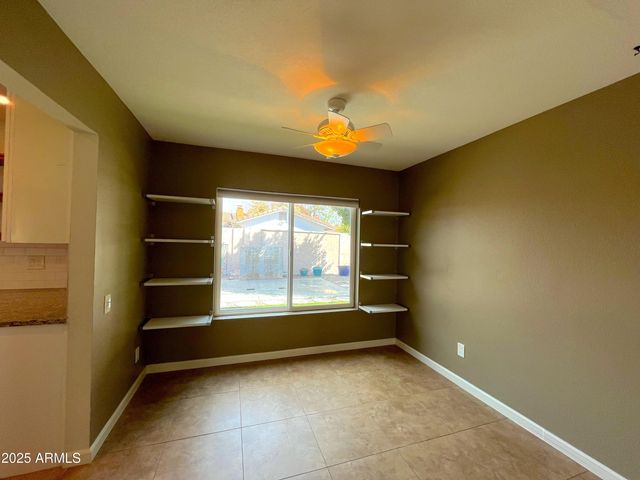 970 E Lobster Trap Lane, Tempe, AZ 85283