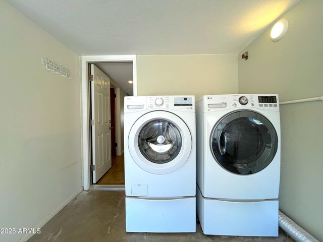 970 E Lobster Trap Lane, Tempe, AZ 85283