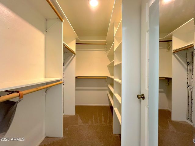 970 E Lobster Trap Lane, Tempe, AZ 85283