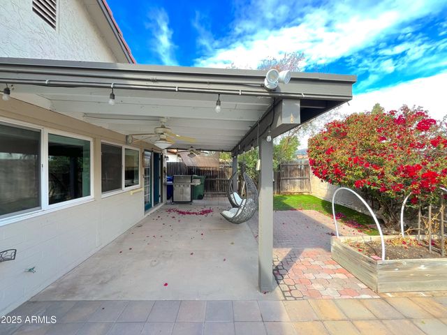 970 E Lobster Trap Lane, Tempe, AZ 85283