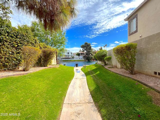 970 E Lobster Trap Lane, Tempe, AZ 85283