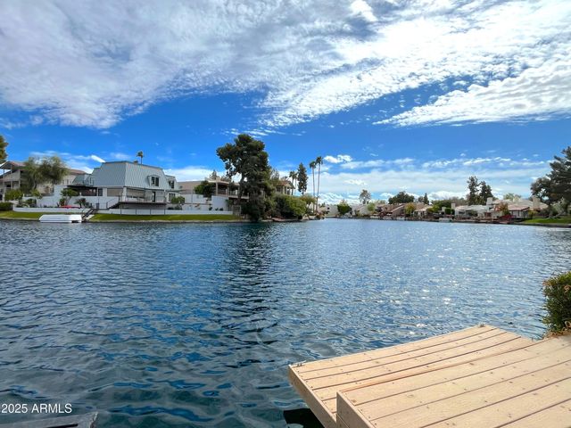 970 E Lobster Trap Lane, Tempe, AZ 85283