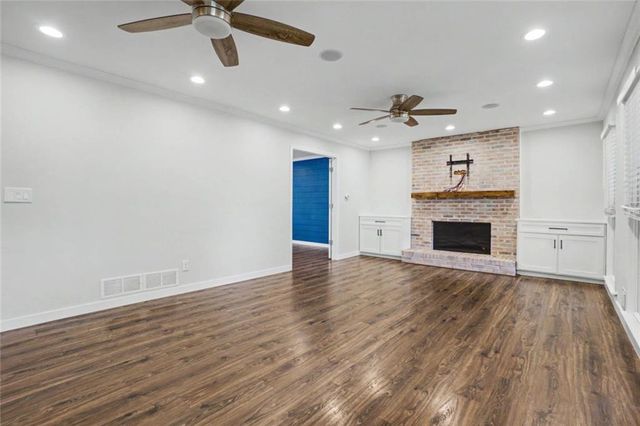 970 Chaucer Gate Court NE, Lawrenceville, GA 30043