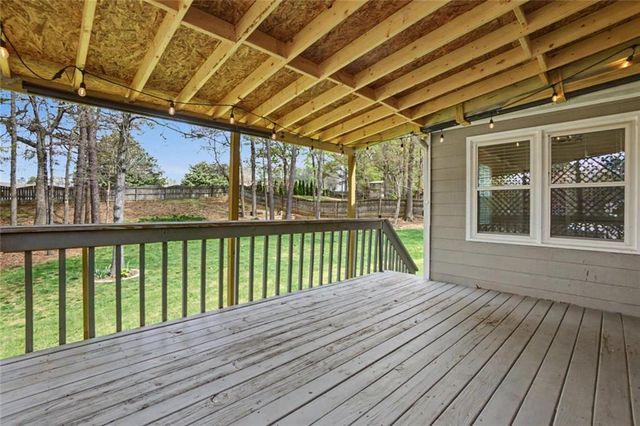 970 Chaucer Gate Court NE, Lawrenceville, GA 30043