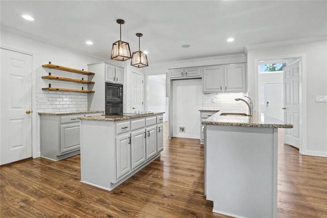 970 Chaucer Gate Court NE, Lawrenceville, GA 30043