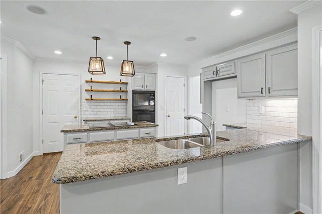 970 Chaucer Gate Court NE, Lawrenceville, GA 30043