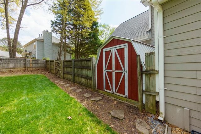 970 Chaucer Gate Court NE, Lawrenceville, GA 30043