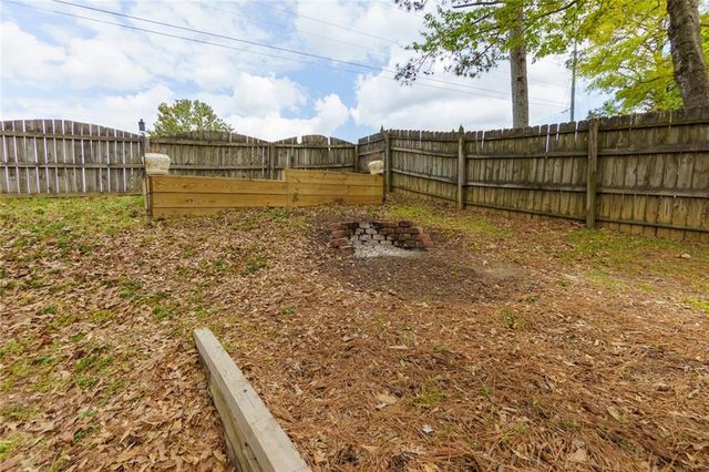 970 Chaucer Gate Court NE, Lawrenceville, GA 30043