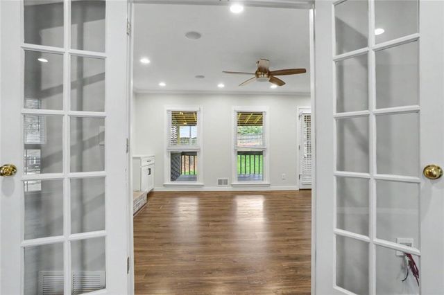 970 Chaucer Gate Court NE, Lawrenceville, GA 30043