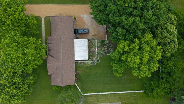 4011 Sheddan Dr, Columbia, TN 38401