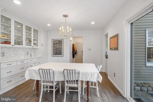 29 SUFFOLK LN, Princeton Junction, NJ 08550