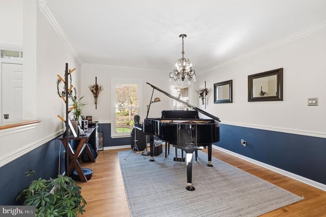 29 SUFFOLK LN, Princeton Junction, NJ 08550
