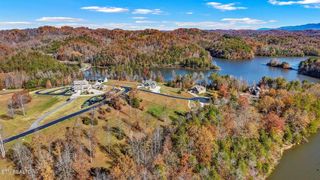 16 Copper Still Way Drive, Madisonville, TN 37354