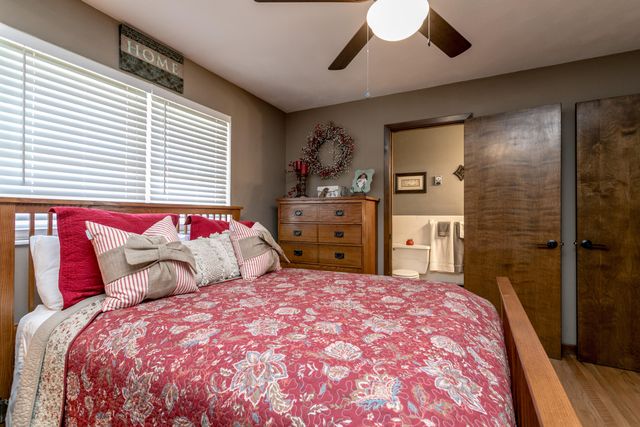 2626 MEADOWVIEW DR, Jefferson City, MO 65109