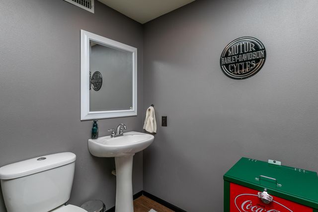 2626 MEADOWVIEW DR, Jefferson City, MO 65109