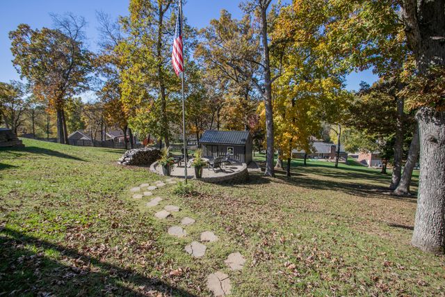 2626 MEADOWVIEW DR, Jefferson City, MO 65109