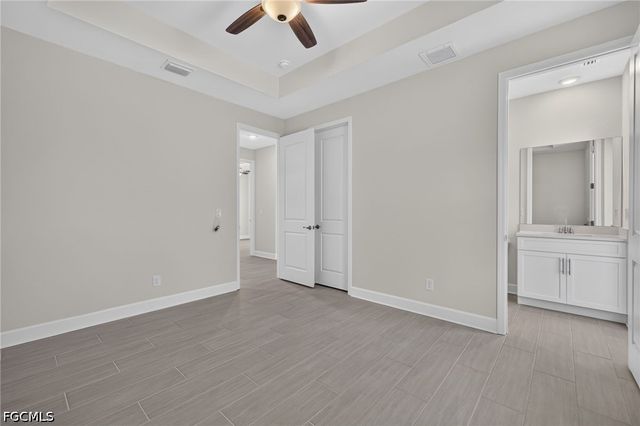 633 SW 13th ST, Cape Coral, FL 33991