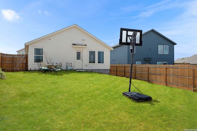 542 Kathleen Pike, San Antonio, TX 78253