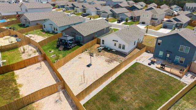 542 Kathleen Pike, San Antonio, TX 78253