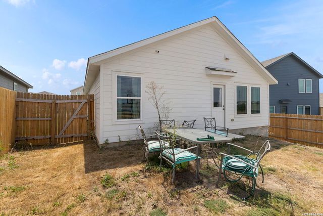 542 Kathleen Pike, San Antonio, TX 78253