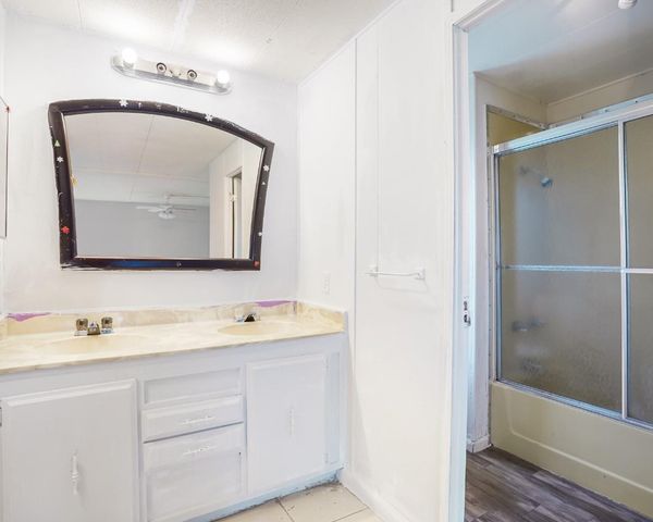 5863 SW 29th Avenue, Fort Lauderdale, FL 33312