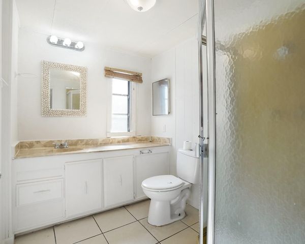 5863 SW 29th Avenue, Fort Lauderdale, FL 33312