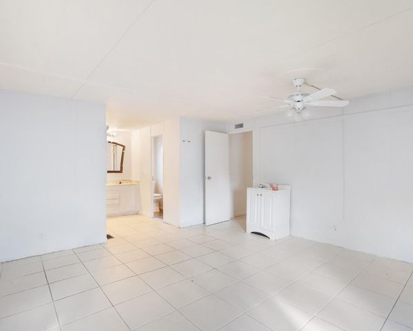 5863 SW 29th Avenue, Fort Lauderdale, FL 33312