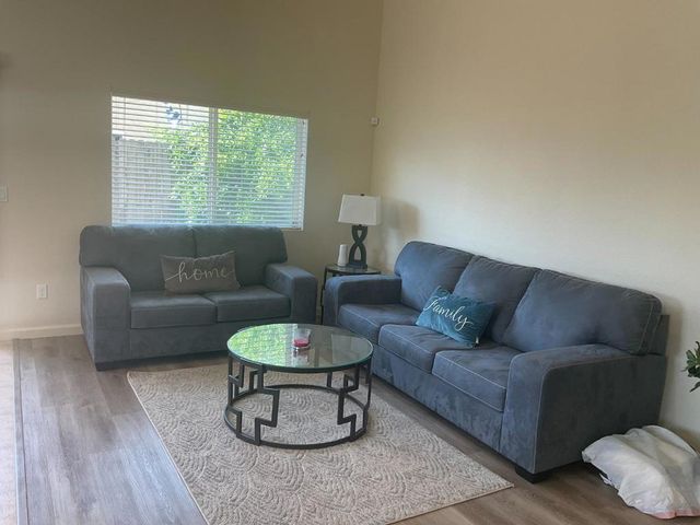 362 Rhianon Drive, Merced, CA 95341