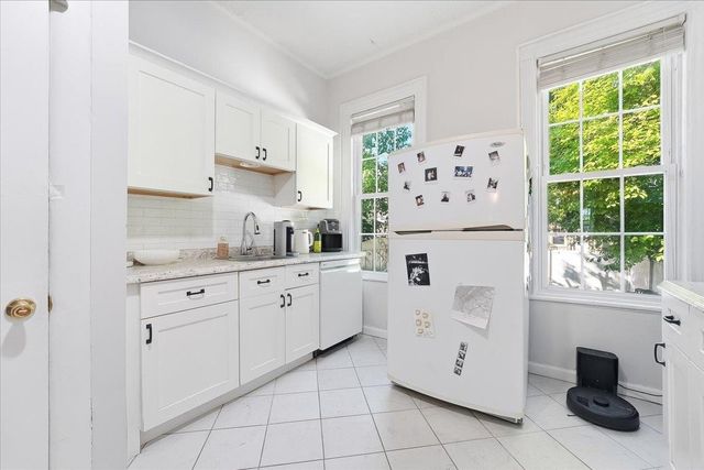 20 FLEET ST, Jc, Heights, NJ 07306