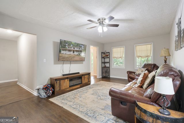 686 Dailey Mill Road, Mcdonough, GA 30253