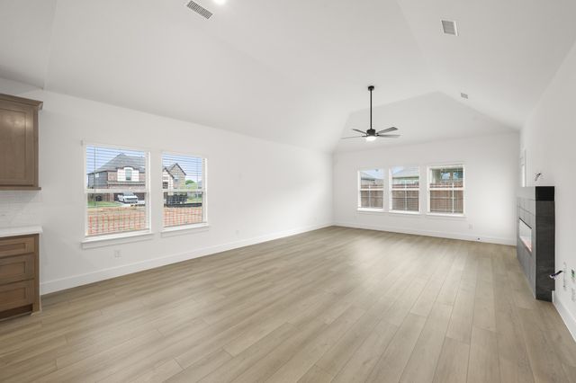 6732 Golden Grove Boulevard, Fort Worth, TX 76123