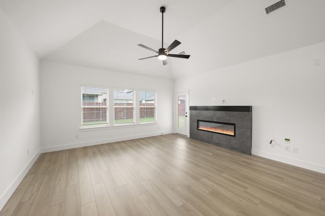 6732 Golden Grove Boulevard, Fort Worth, TX 76123
