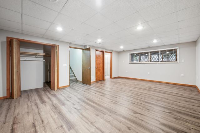 9319 173rd Street W, Lakeville, MN 55044