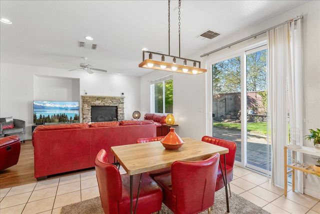 11855 Larisa Way, Rancho Cordova, CA 95742