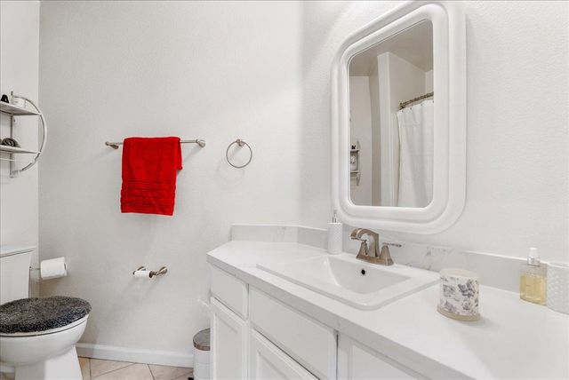 11855 Larisa Way, Rancho Cordova, CA 95742