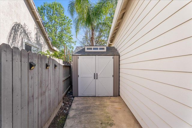 11855 Larisa Way, Rancho Cordova, CA 95742