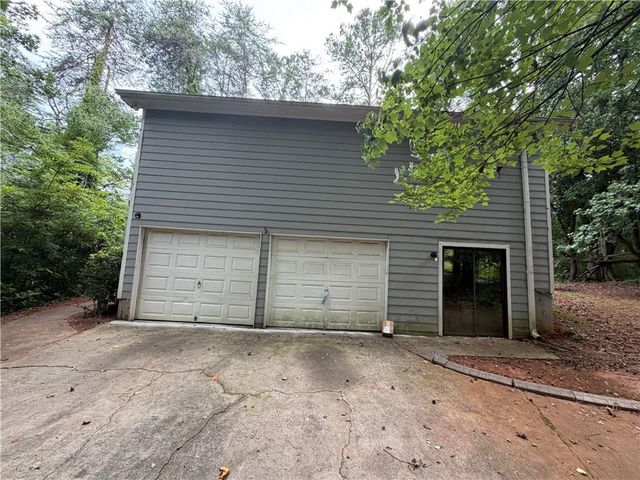 2256 Turtle Club Drive NE, Marietta, GA 30066