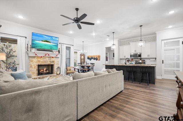 9135 Long Branch, Tyler, TX 75703