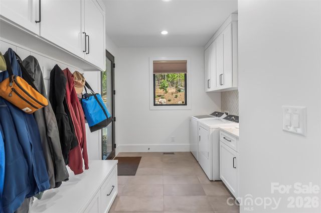 1503 Black Forest Drive, Marion, NC 28752