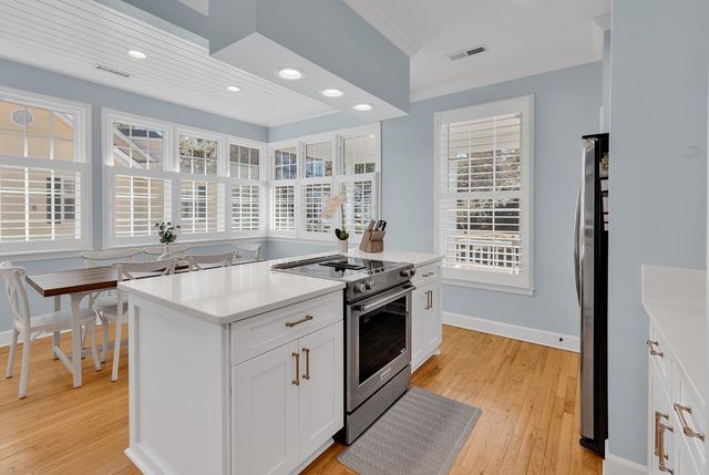 3045 Court St, Murrells Inlet, SC 29576