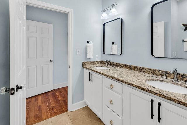 3045 Court St, Murrells Inlet, SC 29576