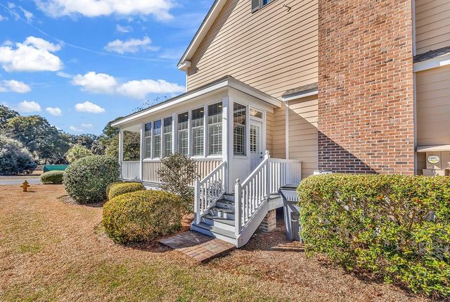 3045 Court St, Murrells Inlet, SC 29576
