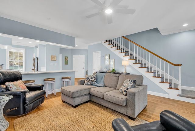 3045 Court St, Murrells Inlet, SC 29576