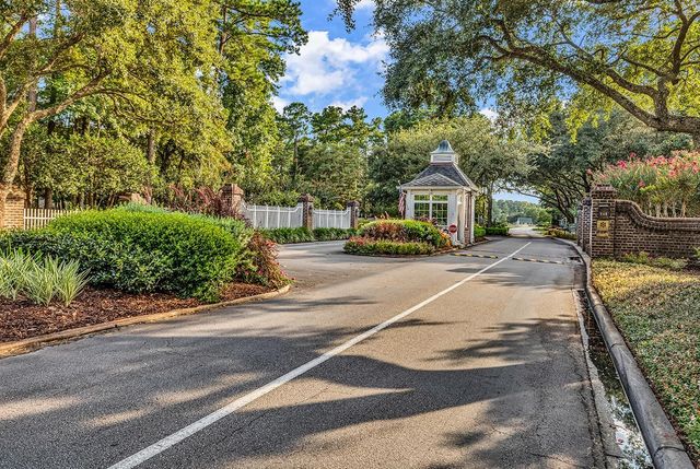 3045 Court St, Murrells Inlet, SC 29576