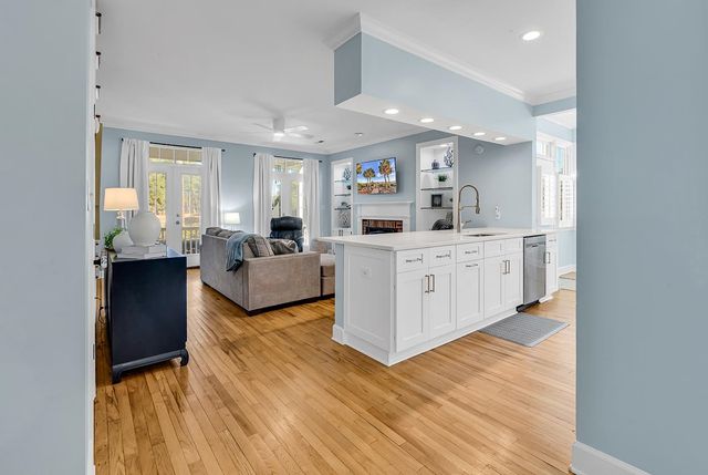 3045 Court St, Murrells Inlet, SC 29576