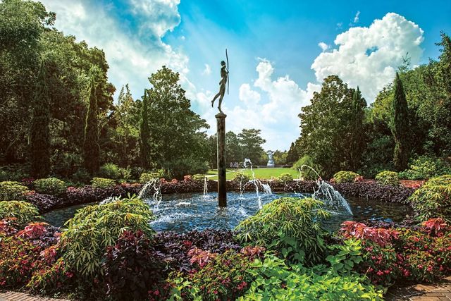 3045 Court St, Murrells Inlet, SC 29576