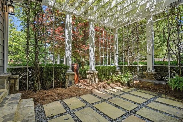 1001 Carter Drive NE, Atlanta, GA 30319