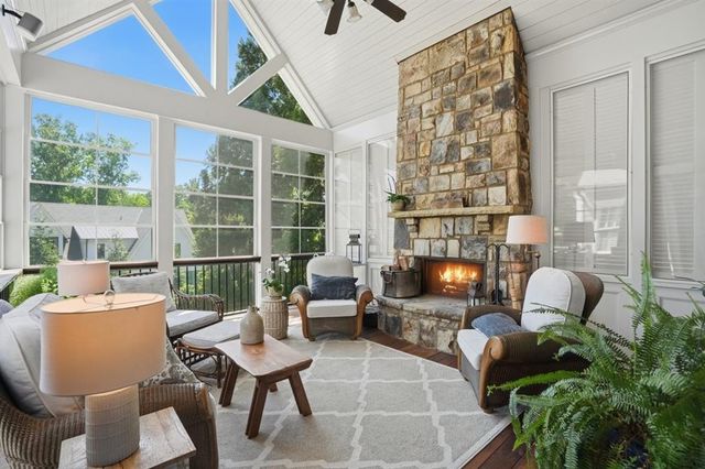 1001 Carter Drive NE, Atlanta, GA 30319
