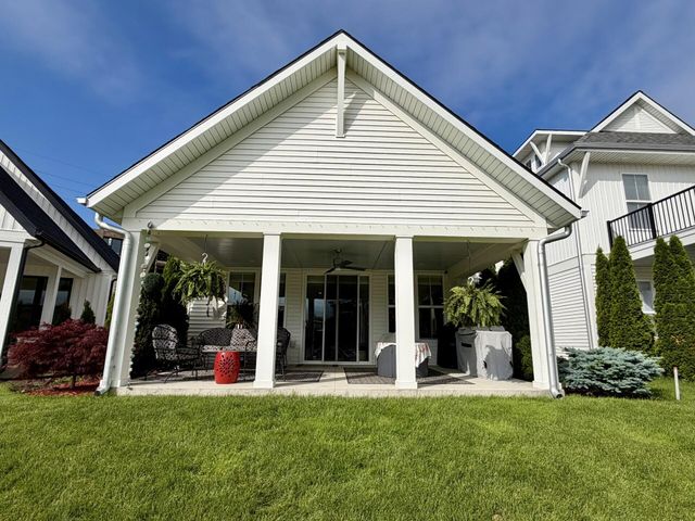 946 Boardwalk Cove Drive, Muskegon City, MI 49441
